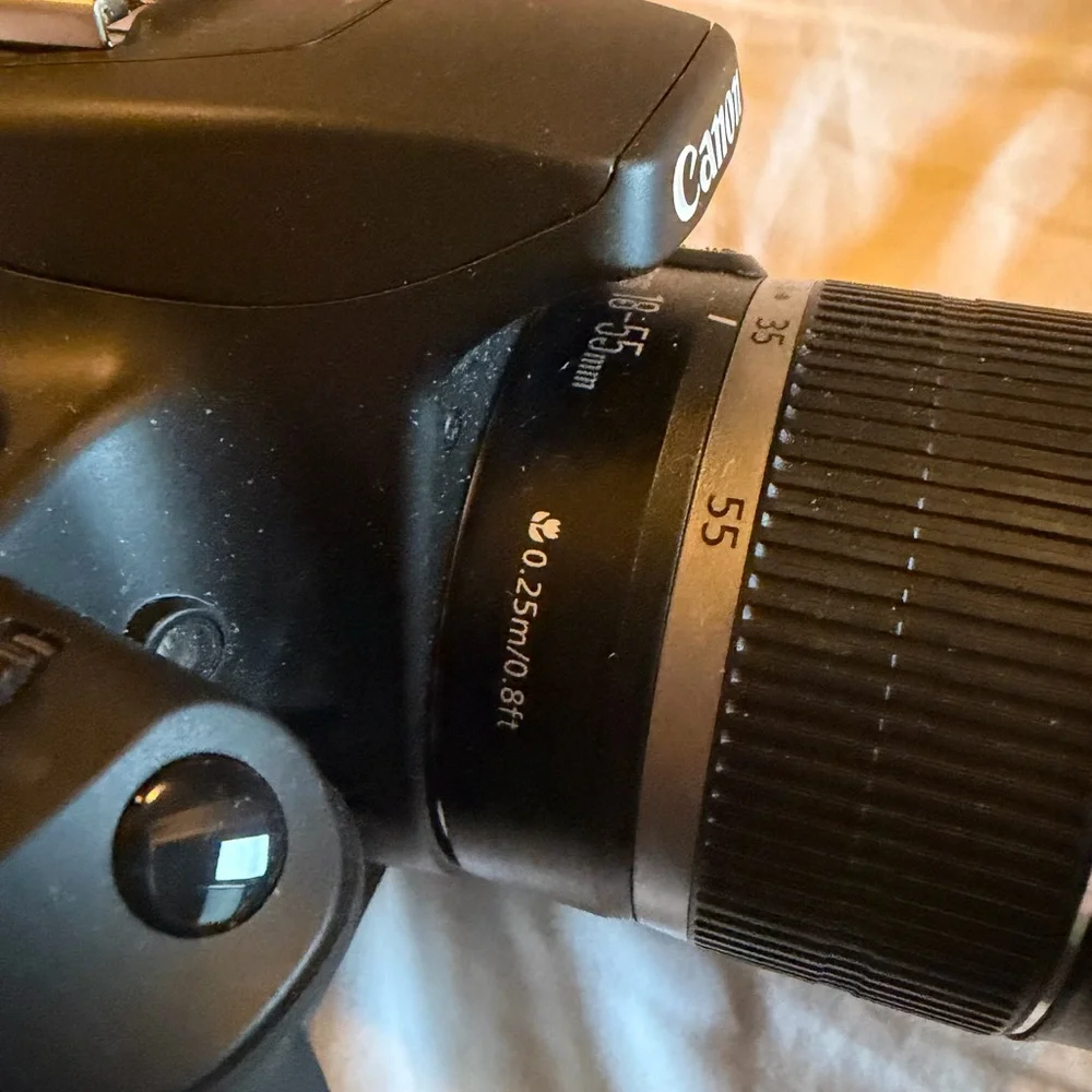 Canon Black EOS Rebel K S DSLR with 35-80mm Zoom Lens - Picture 8 of 13